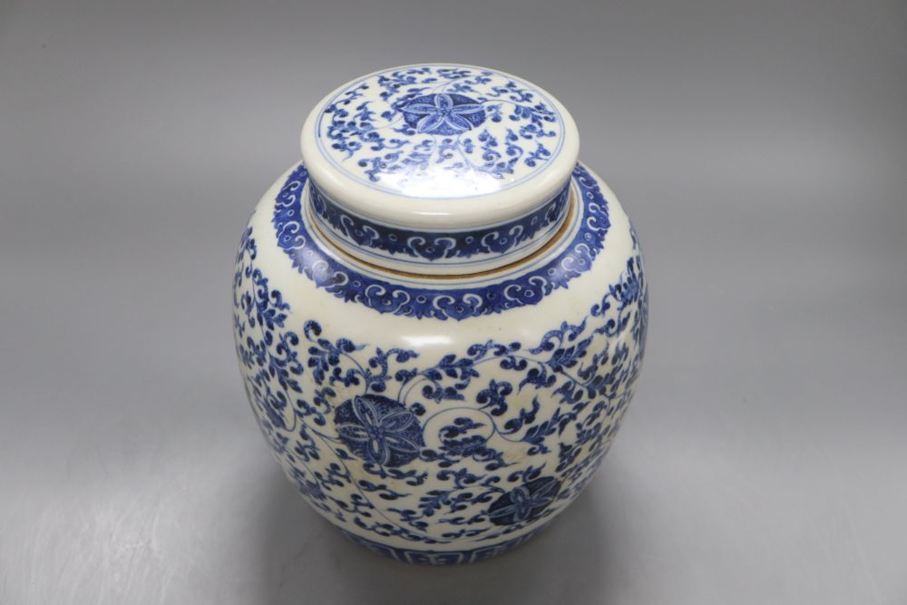 A Chinese blue and white jar and cover, 23.5cm high